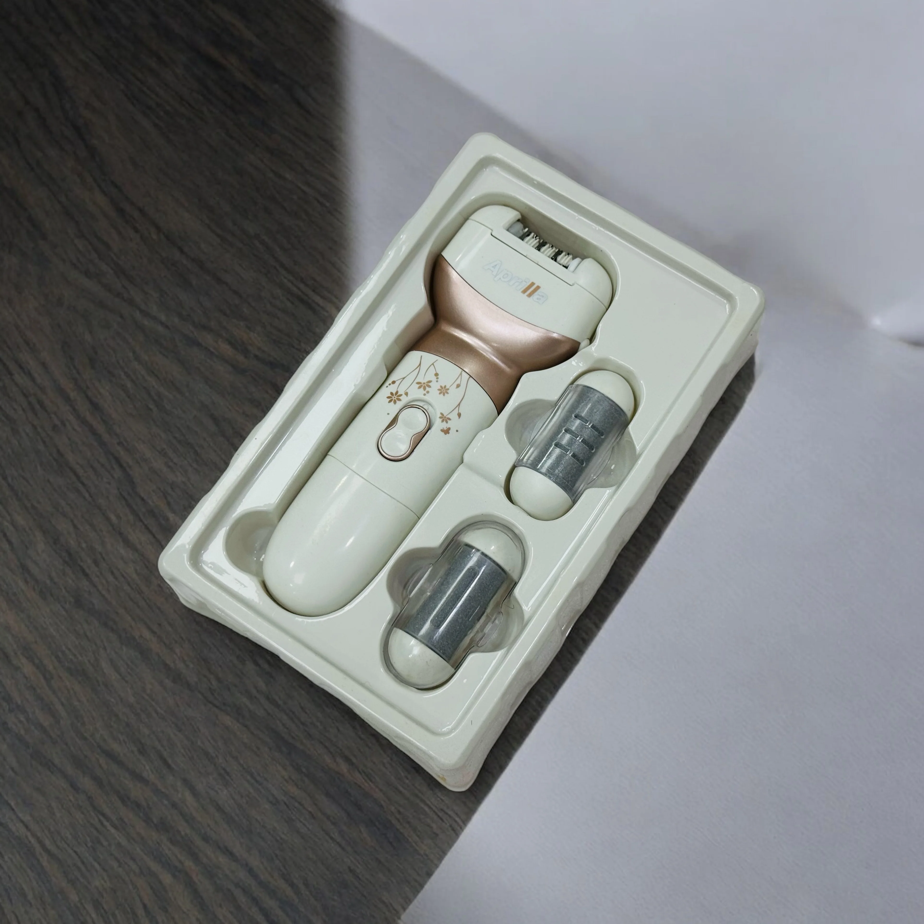 Aprilla 3in1 Epilator, Exfoliator & Buffer Face & Body - Image 2