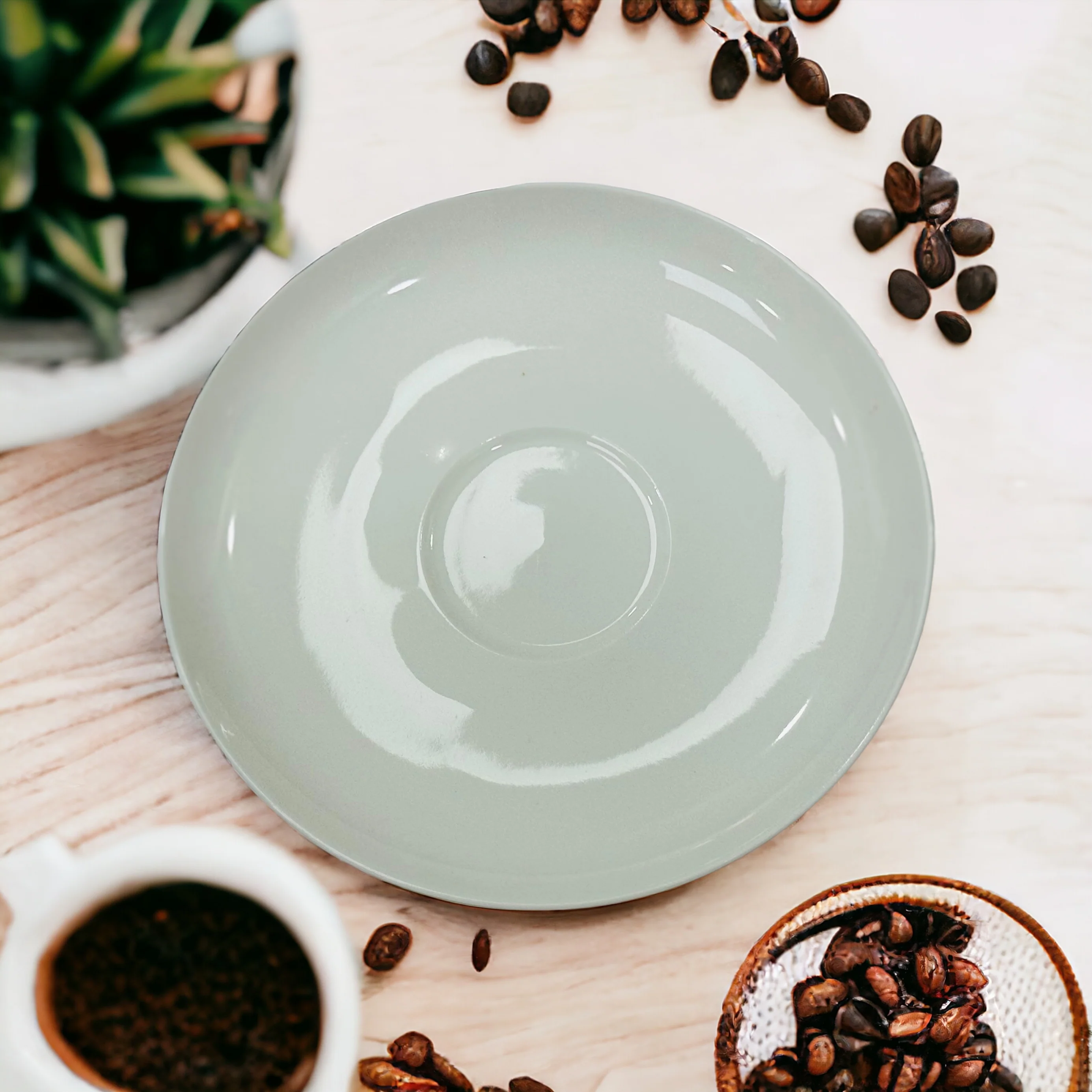 Imported 6 Pieces Tea And Coffee Cup Set with Plates - Image 4
